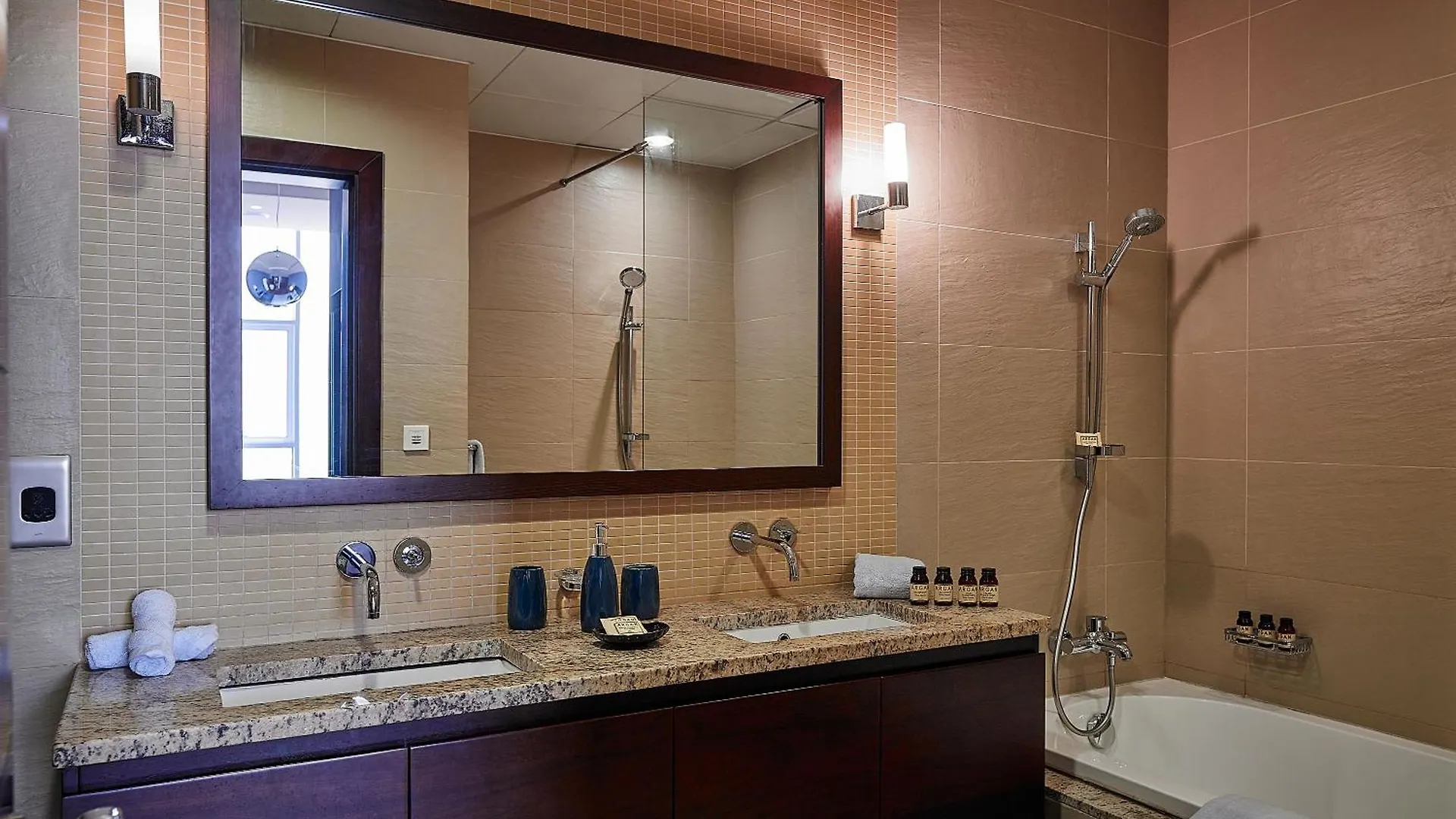 Dream Inn Apartments - Tiara Dubai 0*,  United Arab Emirates